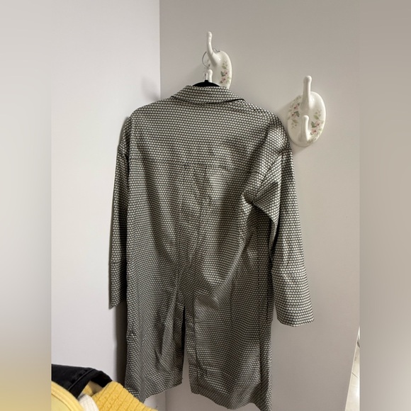 Simons Monochrome Triangle Pattern long jacket - Picture 6 of 8